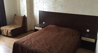 Гостиница Рица Анапа Улучшенный трехместный номер-4